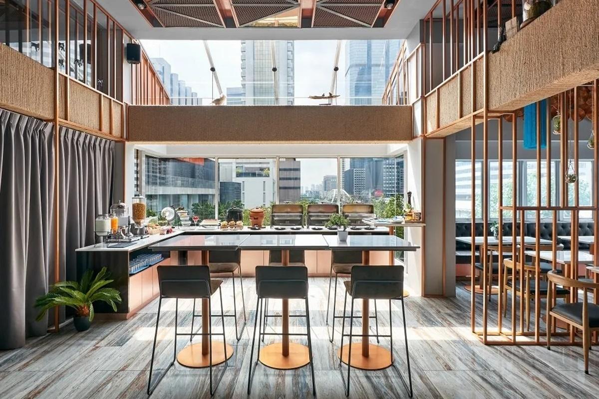 Sora Hotel Silom Bangkok Exteriör bild