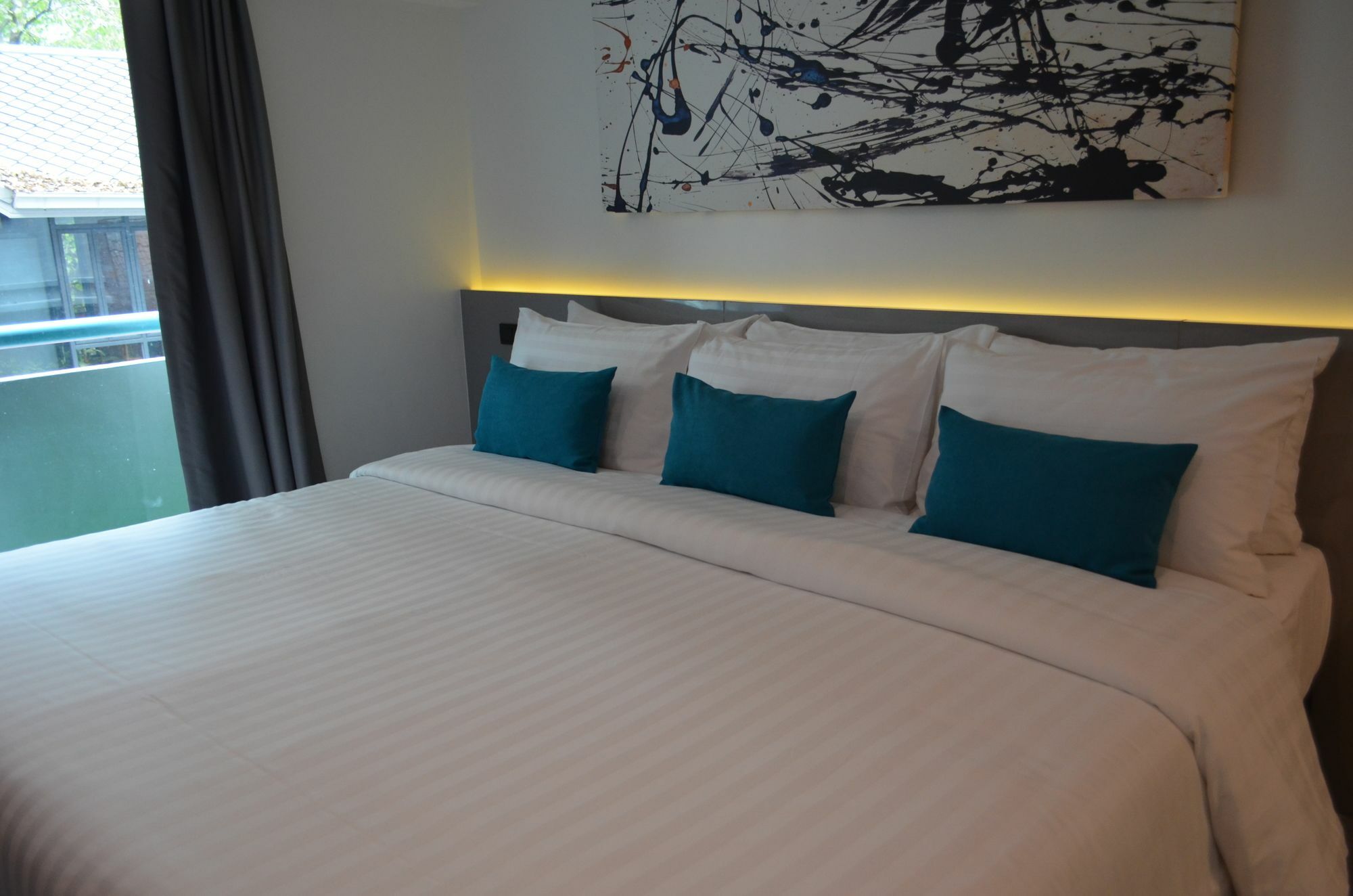 Sora Hotel Silom Bangkok Exteriör bild